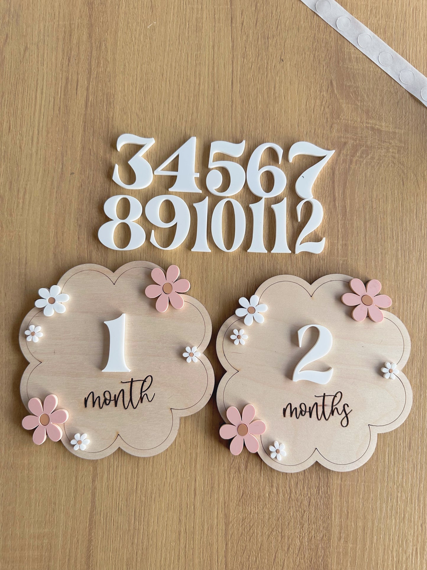 Baby Milestone | Boho Baby Milestone | Wooden daisy Flower Milestone Disc | Monthly Baby Milestone Marker | Baby Growth | Baby Photo Prop