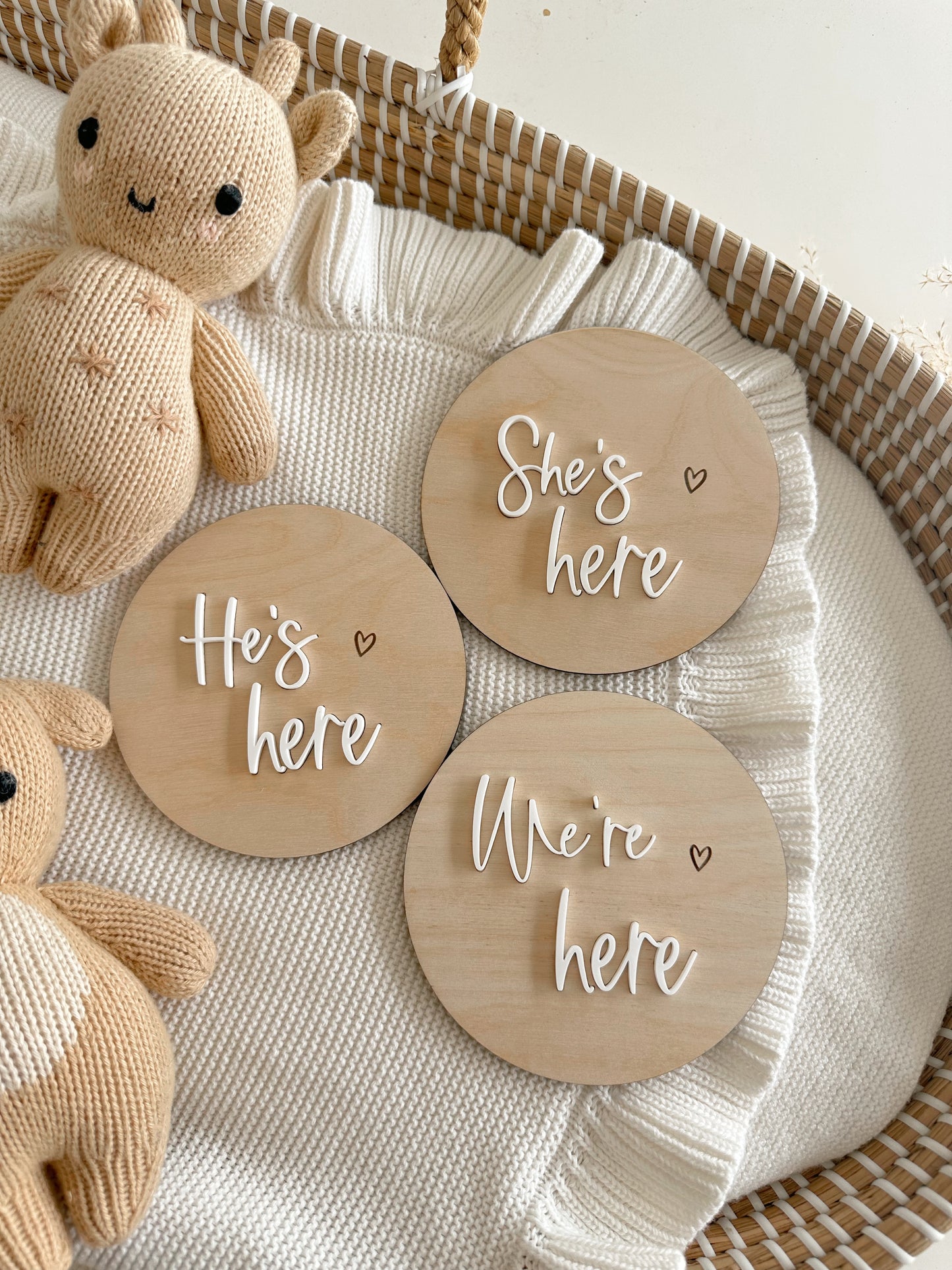 She’s here Announcement | He’s here Baby Announcement | We’re Here Gender Reveal Discs | Gender Reveal | Announcement | Baby is here announcement