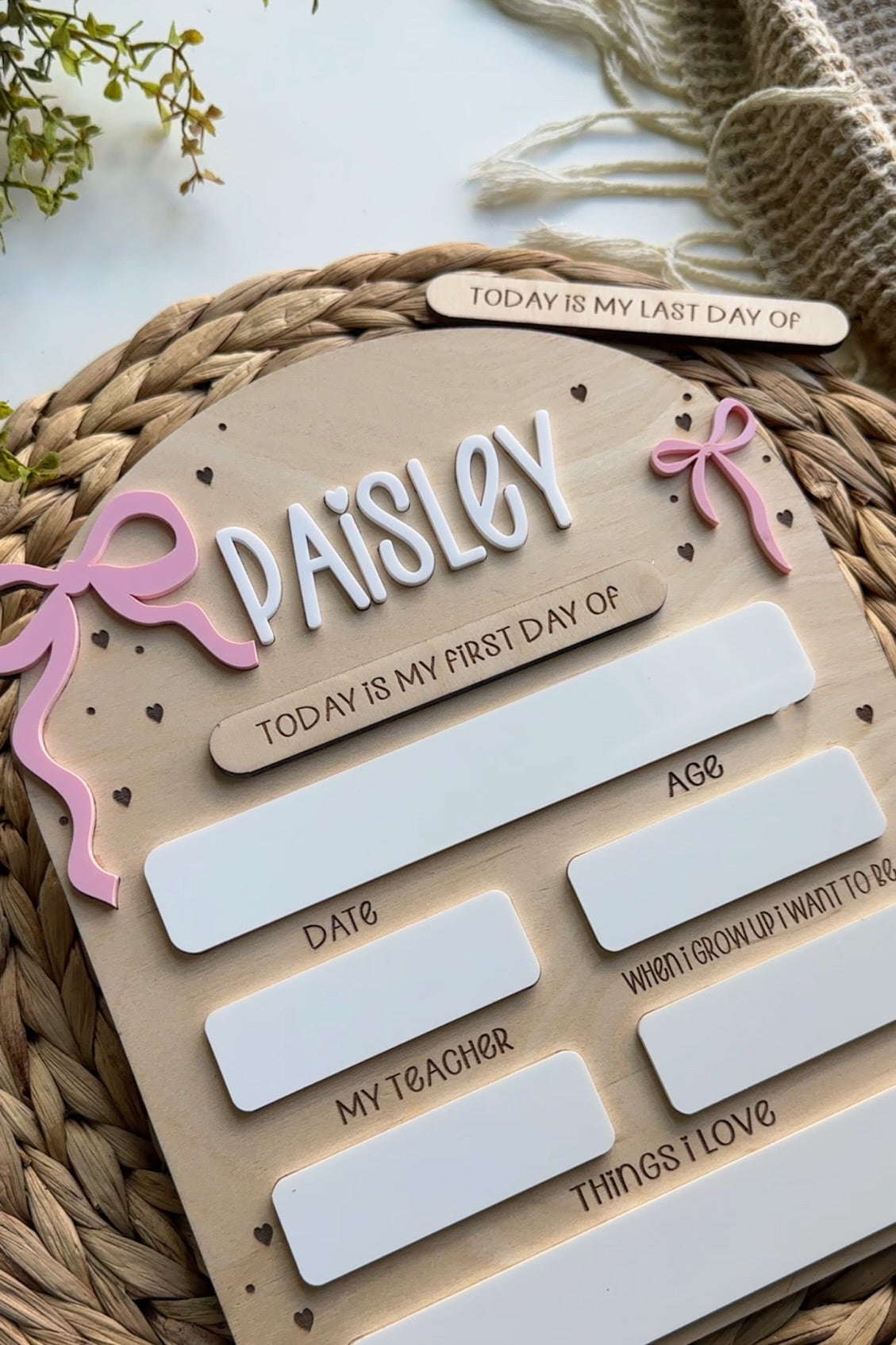 Bow First Day Of School Sign| School Photo Props | Interchangeable School Sign | First & Last Day of School Interchangeable Sign