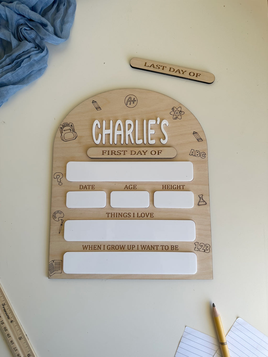 School Theme First/Last Day Of School Sign