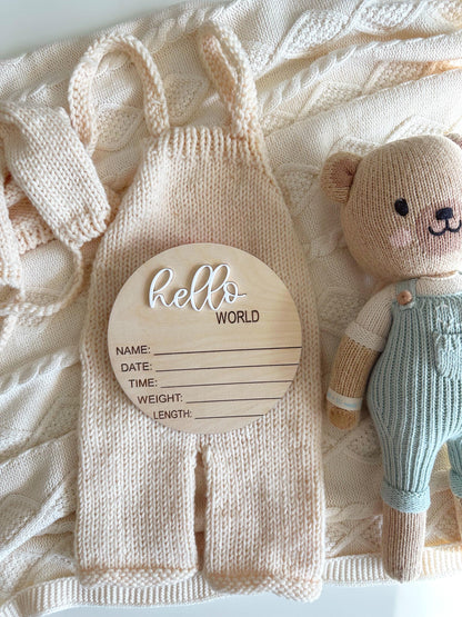 Rocky Hello World Round